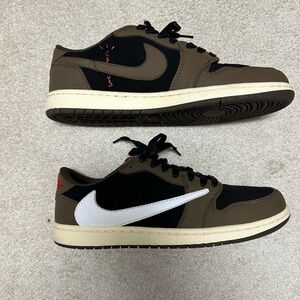 Men’s Travis Scott Jordan 1 Low Mocha; Sz 11